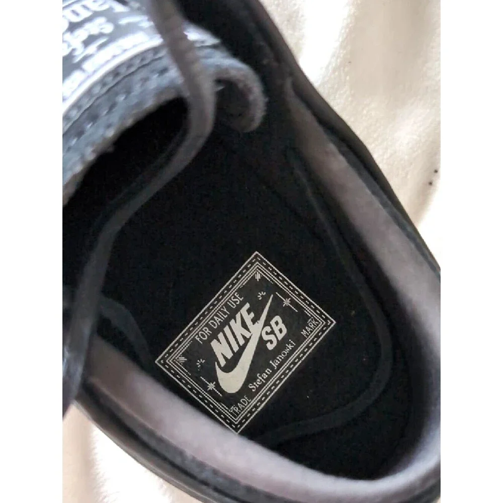 NIKE SB ZOOM JANOSKI OG+ BLACK WHITE Suede Sneaker Shoes Size 7
